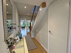 Photo 13- click for photo gallery